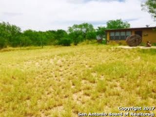 821 S Main St, Cotulla, TX 78014